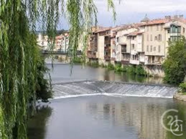 Afficher la photo en grand commerce à louer - 30.0 m2 - CASTRES - 81 - MIDI-PYRENEES - Century 21 C.G.I.