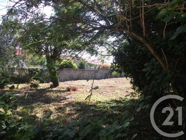 terrain à vendre - 661.0 m2 - AUSSILLON - 81 - MIDI-PYRENEES - Century 21 C.G.I. terrain à vendre - 661.0 m2 - AUSSILLON - 81 - MIDI-PYRENEES - Century 21 C.G.I.