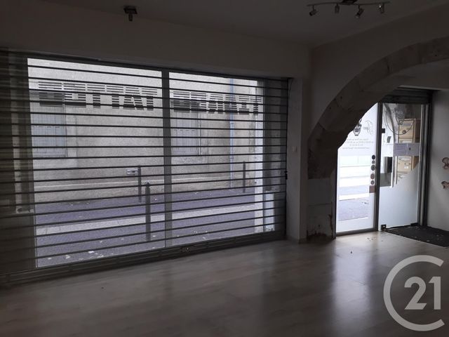 Afficher la photo en grand Appartement à louer - 4 pièces - 58.24 m2 - CASTRES - 81 - MIDI-PYRENEES - Century 21 C.G.I.