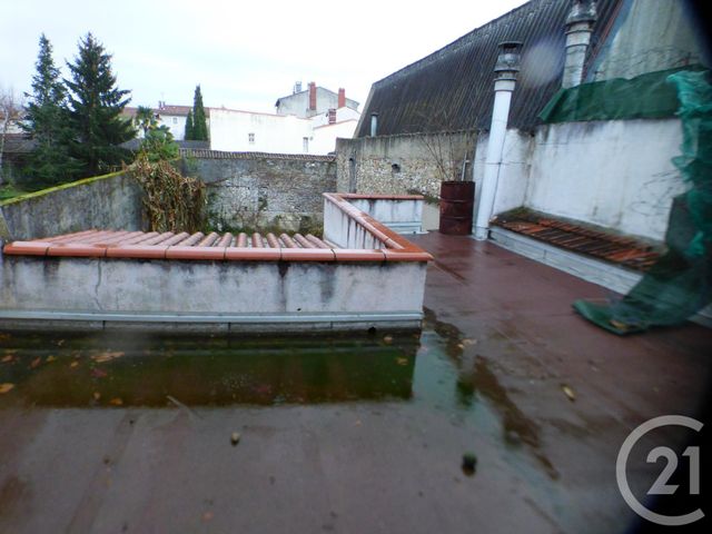 Afficher la photo en grand immeuble à vendre - 157.0 m2 - CASTRES - 81 - MIDI-PYRENEES - Century 21 C.G.I.
