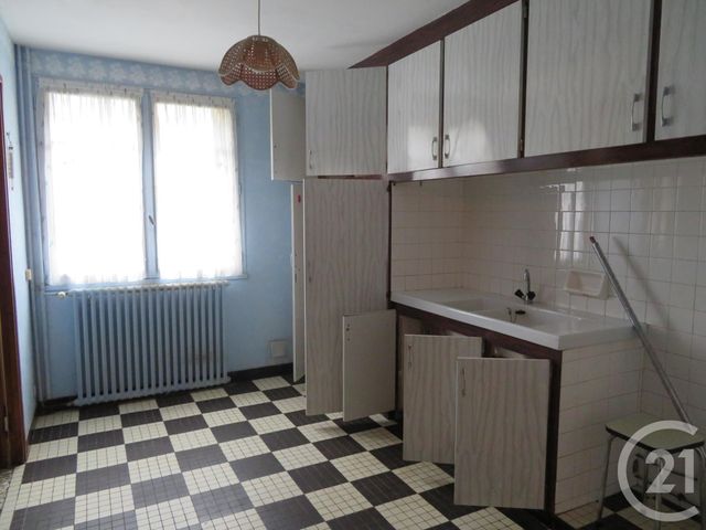 Afficher la photo en grand maison à vendre - 8 pièces - 144.0 m2 - LACAUNE - 81 - MIDI-PYRENEES - Century 21 C.G.I.
