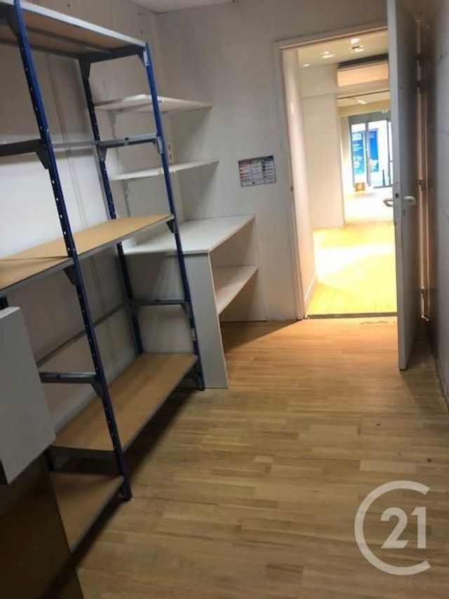 Afficher la photo en grand Appartement à louer - 8 pièces - 110.0 m2 - CASTRES - 81 - MIDI-PYRENEES - Century 21 C.G.I.