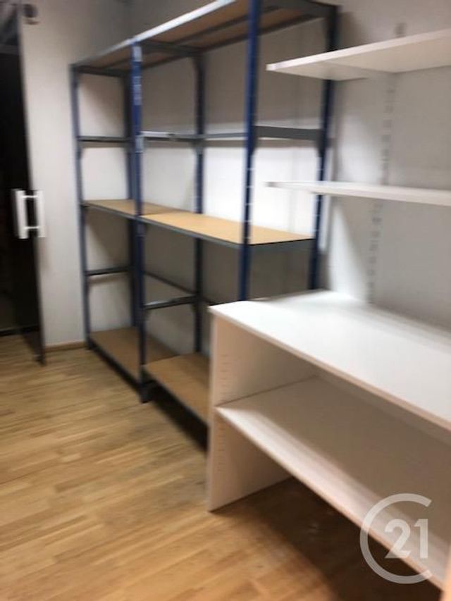 Afficher la photo en grand Appartement à louer - 8 pièces - 110.0 m2 - CASTRES - 81 - MIDI-PYRENEES - Century 21 C.G.I.