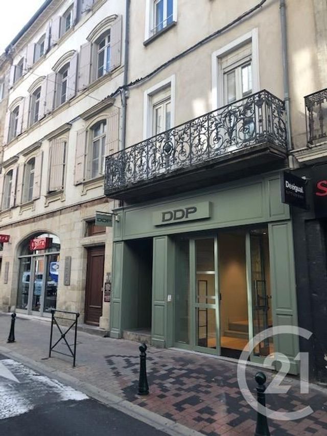 Afficher la photo en grand Appartement à louer - 8 pièces - 110.0 m2 - CASTRES - 81 - MIDI-PYRENEES - Century 21 C.G.I.