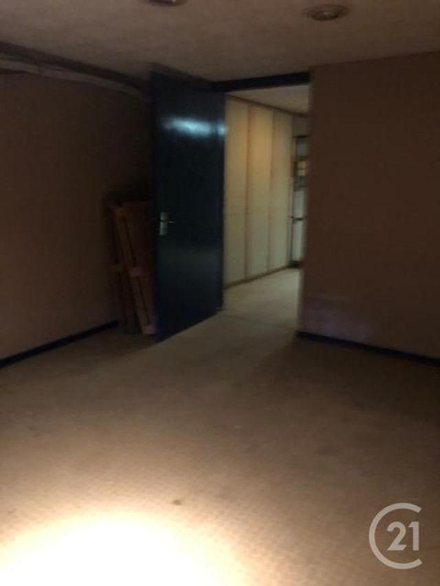 Afficher la photo en grand Appartement à louer - 8 pièces - 110.0 m2 - CASTRES - 81 - MIDI-PYRENEES - Century 21 C.G.I.