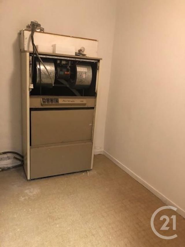 Afficher la photo en grand Appartement à louer - 8 pièces - 110.0 m2 - CASTRES - 81 - MIDI-PYRENEES - Century 21 C.G.I.