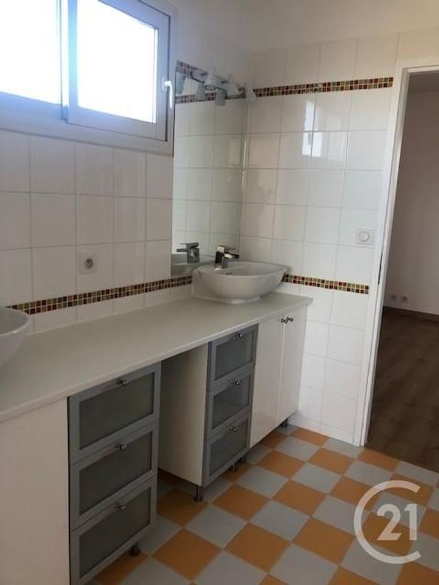 maison à vendre - 9 pièces - 235.0 m2 - CASTRES - 81 - MIDI-PYRENEES - Century 21 C.G.I.