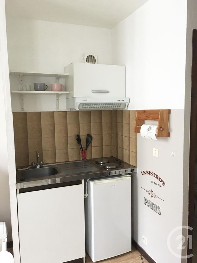 Afficher la photo en grand Studio à louer - 1 pièce - 25.0 m2 - CASTRES - 81 - MIDI-PYRENEES - Century 21 C.G.I.