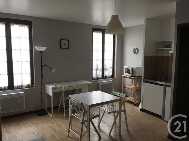 Afficher la photo en grand Studio à louer - 1 pièce - 25.0 m2 - CASTRES - 81 - MIDI-PYRENEES - Century 21 C.G.I.