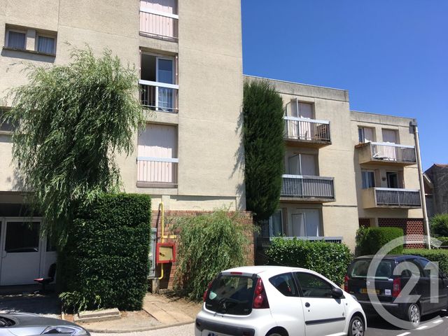 Studio à louer - 1 pièce - 18.0 m2 - CASTRES - 81 - MIDI-PYRENEES - Century 21 C.G.I. Studio à louer - 1 pièce - 18.0 m2 - CASTRES - 81 - MIDI-PYRENEES - Century 21 C.G.I.