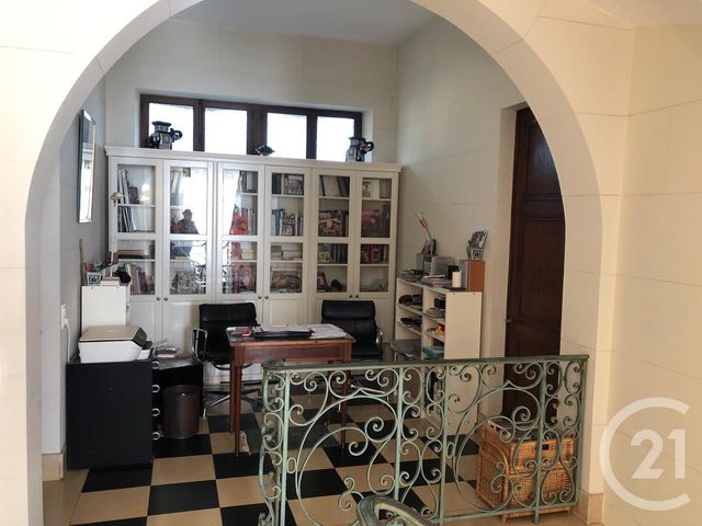 Afficher la photo en grand maison à vendre - 13 pièces - 273.0 m2 - MAZAMET - 81 - MIDI-PYRENEES - Century 21 C.G.I.