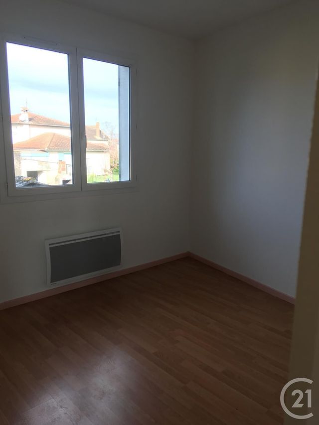 Afficher la photo en grand maison à vendre - 4 pièces - 70.0 m2 - VIELMUR SUR AGOUT - 81 - MIDI-PYRENEES - Century 21 C.G.I.