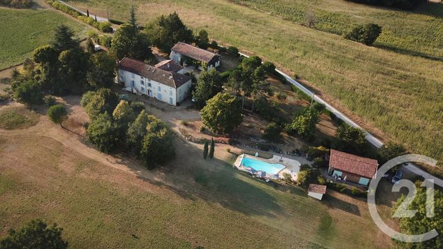 Afficher la photo en grand maison à vendre - 23 pièces - 600.0 m2 - PUYLAURENS - 81 - MIDI-PYRENEES - Century 21 C.G.I.