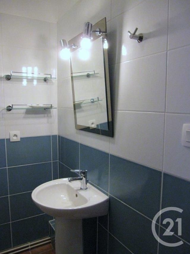 Afficher la photo en grand maison à vendre - 23 pièces - 600.0 m2 - PUYLAURENS - 81 - MIDI-PYRENEES - Century 21 C.G.I.