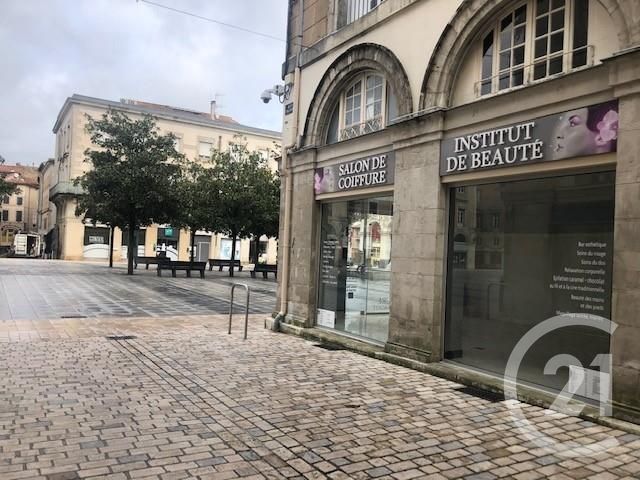 Afficher la photo en grand immeuble à vendre - 75.0 m2 - CASTRES - 81 - MIDI-PYRENEES - Century 21 C.G.I.