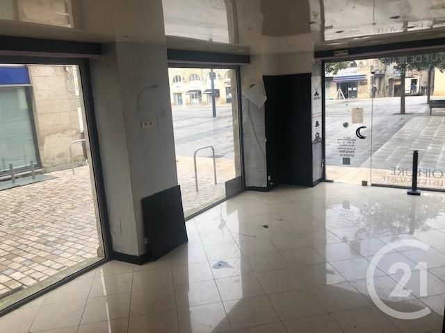 Afficher la photo en grand immeuble à vendre - 75.0 m2 - CASTRES - 81 - MIDI-PYRENEES - Century 21 C.G.I.