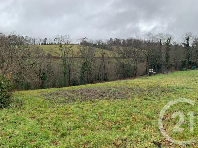 Afficher la photo en grand terrain à vendre - 1860.0 m2 - LACROUZETTE - 81 - MIDI-PYRENEES - Century 21 C.G.I.