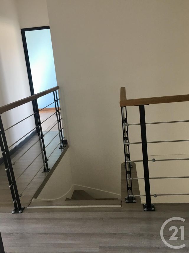 maison à louer - 5 pièces - 124.55 m2 - CASTRES - 81 - MIDI-PYRENEES - Century 21 C.G.I. maison à louer - 5 pièces - 124.55 m2 - CASTRES - 81 - MIDI-PYRENEES - Century 21 C.G.I.