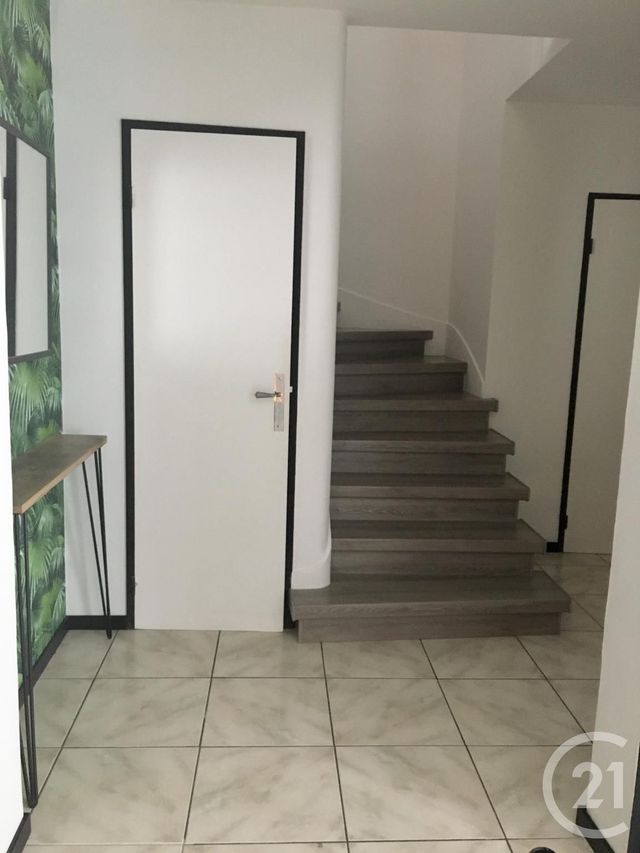 maison à louer - 5 pièces - 124.55 m2 - CASTRES - 81 - MIDI-PYRENEES - Century 21 C.G.I. maison à louer - 5 pièces - 124.55 m2 - CASTRES - 81 - MIDI-PYRENEES - Century 21 C.G.I.