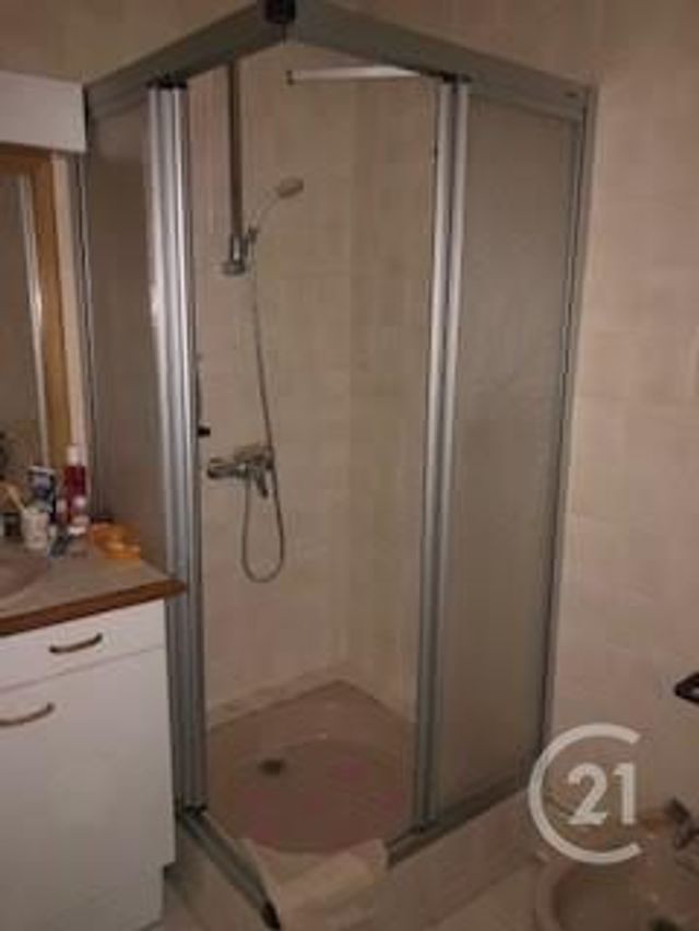 Appartement F5 à vendre - 6 pièces - 93.37 m2 - CASTRES - 81 - MIDI-PYRENEES - Century 21 C.G.I.