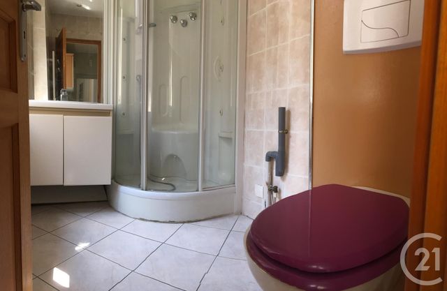 Afficher la photo en grand Appartement F3 à louer - 3 pièces - 61.05 m2 - CASTRES - 81 - MIDI-PYRENEES - Century 21 C.G.I.