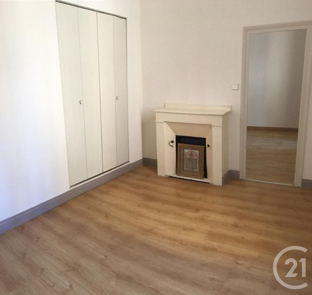 Afficher la photo en grand Appartement F3 à louer - 3 pièces - 61.05 m2 - CASTRES - 81 - MIDI-PYRENEES - Century 21 C.G.I.