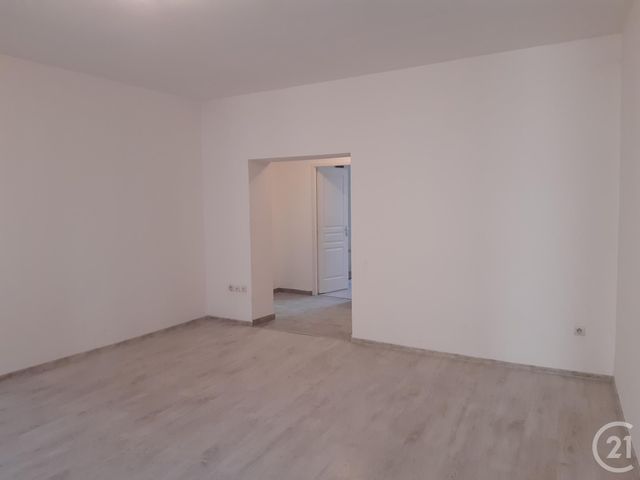 Afficher la photo en grand Appartement F3 à louer - 3 pièces - 56.9 m2 - CASTRES - 81 - MIDI-PYRENEES - Century 21 C.G.I.