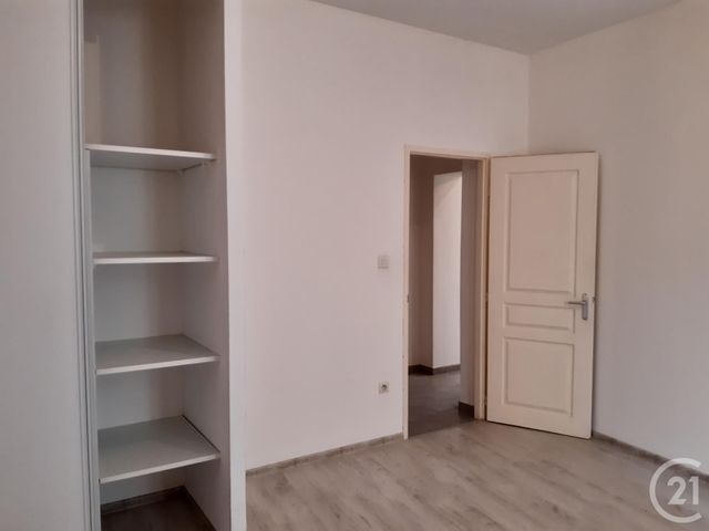 Afficher la photo en grand Appartement F3 à louer - 3 pièces - 56.9 m2 - CASTRES - 81 - MIDI-PYRENEES - Century 21 C.G.I.