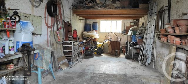 Afficher la photo en grand immeuble à vendre - 313.18 m2 - CASTRES - 81 - MIDI-PYRENEES - Century 21 C.G.I.
