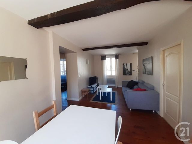 Appartement F3 à louer - 3 pièces - 61.14 m2 - CASTRES - 81 - MIDI-PYRENEES - Century 21 C.G.I. Appartement F3 à louer - 3 pièces - 61.14 m2 - CASTRES - 81 - MIDI-PYRENEES - Century 21 C.G.I.