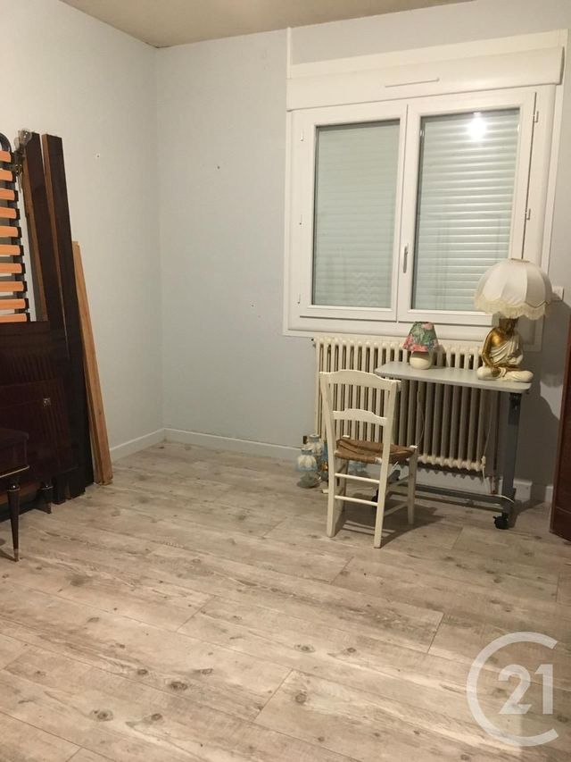 maison à vendre - 8 pièces - 138.0 m2 - CASTRES - 81 - MIDI-PYRENEES - Century 21 C.G.I. maison à vendre - 8 pièces - 138.0 m2 - CASTRES - 81 - MIDI-PYRENEES - Century 21 C.G.I.