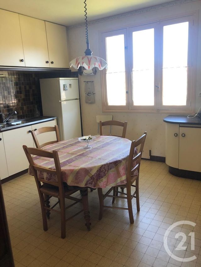 maison à vendre - 5 pièces - 123.0 m2 - CASTRES - 81 - MIDI-PYRENEES - Century 21 C.G.I. maison à vendre - 5 pièces - 123.0 m2 - CASTRES - 81 - MIDI-PYRENEES - Century 21 C.G.I.