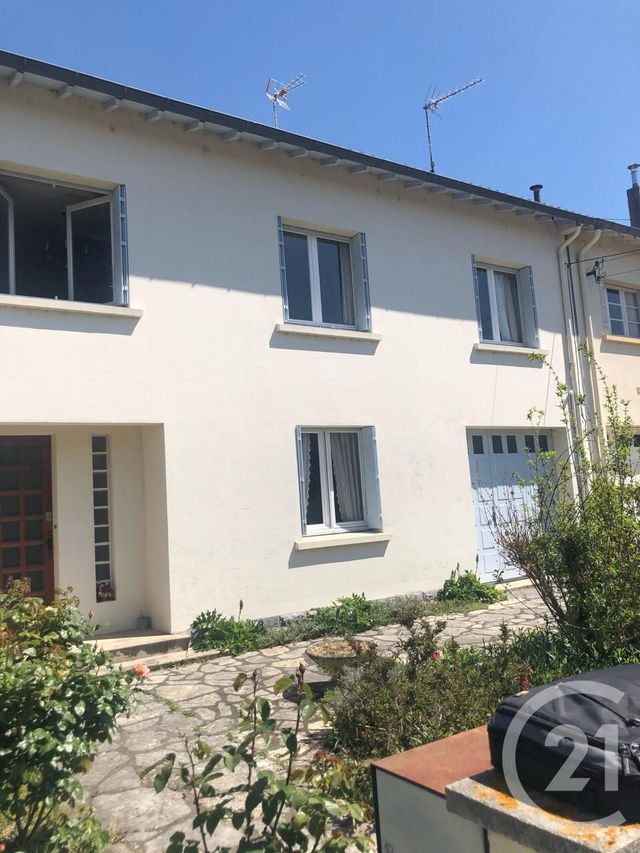 maison à vendre - 5 pièces - 123.0 m2 - CASTRES - 81 - MIDI-PYRENEES - Century 21 C.G.I. maison à vendre - 5 pièces - 123.0 m2 - CASTRES - 81 - MIDI-PYRENEES - Century 21 C.G.I.
