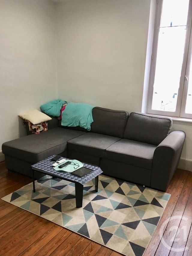 Appartement F4 à louer - 4 pièces - 91.0 m2 - CASTRES - 81 - MIDI-PYRENEES - Century 21 C.G.I. Appartement F4 à louer - 4 pièces - 91.0 m2 - CASTRES - 81 - MIDI-PYRENEES - Century 21 C.G.I.