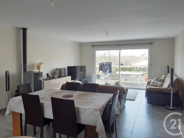 maison à louer - 4 pièces - 95.42 m2 - ROQUECOURBE - 81 - MIDI-PYRENEES - Century 21 C.G.I. maison à louer - 4 pièces - 95.42 m2 - ROQUECOURBE - 81 - MIDI-PYRENEES - Century 21 C.G.I.