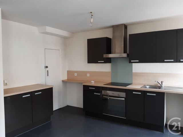 Appartement F4 à louer - 4 pièces - 90.92 m2 - CASTRES - 81 - MIDI-PYRENEES - Century 21 C.G.I. Appartement F4 à louer - 4 pièces - 90.92 m2 - CASTRES - 81 - MIDI-PYRENEES - Century 21 C.G.I.