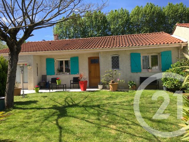 maison à vendre - 4 pièces - 99.41 m2 - SOUAL - 81 - MIDI-PYRENEES - Century 21 C.G.I. maison à vendre - 4 pièces - 99.41 m2 - SOUAL - 81 - MIDI-PYRENEES - Century 21 C.G.I.
