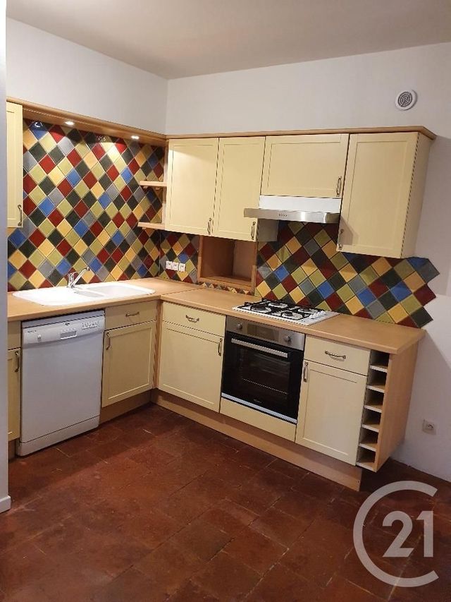 Appartement F3 à louer - 3 pièces - 80.0 m2 - CASTRES - 81 - MIDI-PYRENEES - Century 21 C.G.I. Appartement F3 à louer - 3 pièces - 80.0 m2 - CASTRES - 81 - MIDI-PYRENEES - Century 21 C.G.I.
