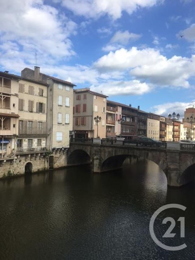 Appartement F2 à louer - 2 pièces - 41.47 m2 - CASTRES - 81 - MIDI-PYRENEES - Century 21 C.G.I. Appartement F2 à louer - 2 pièces - 41.47 m2 - CASTRES - 81 - MIDI-PYRENEES - Century 21 C.G.I.