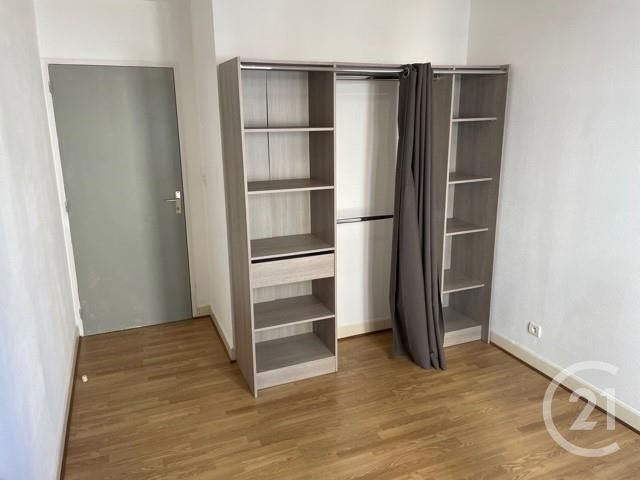 Appartement F2 à louer - 2 pièces - 45.19 m2 - CASTRES - 81 - MIDI-PYRENEES - Century 21 C.G.I. Appartement F2 à louer - 2 pièces - 45.19 m2 - CASTRES - 81 - MIDI-PYRENEES - Century 21 C.G.I.