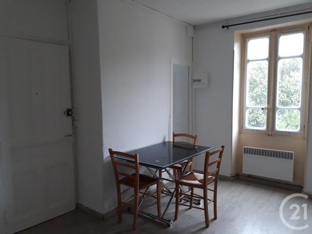 Afficher la photo en grand Appartement F2 à louer - 2 pièces - 37.0 m2 - CASTRES - 81 - MIDI-PYRENEES - Century 21 C.G.I.
