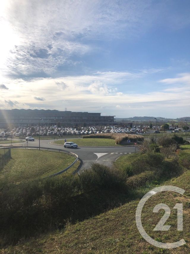 maison à louer - 5 pièces - 130.0 m2 - CASTRES - 81 - MIDI-PYRENEES - Century 21 C.G.I.