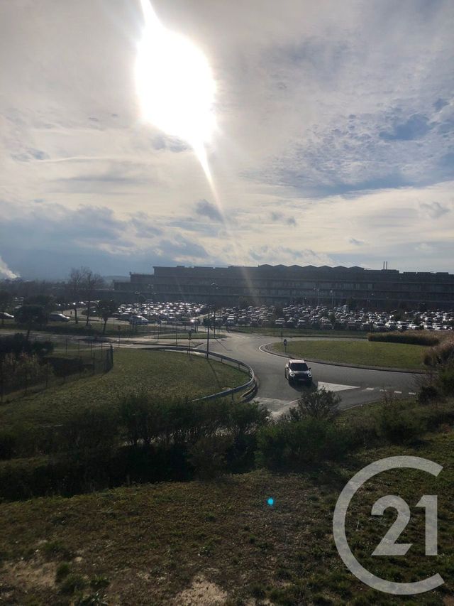 maison à louer - 5 pièces - 130.0 m2 - CASTRES - 81 - MIDI-PYRENEES - Century 21 C.G.I.