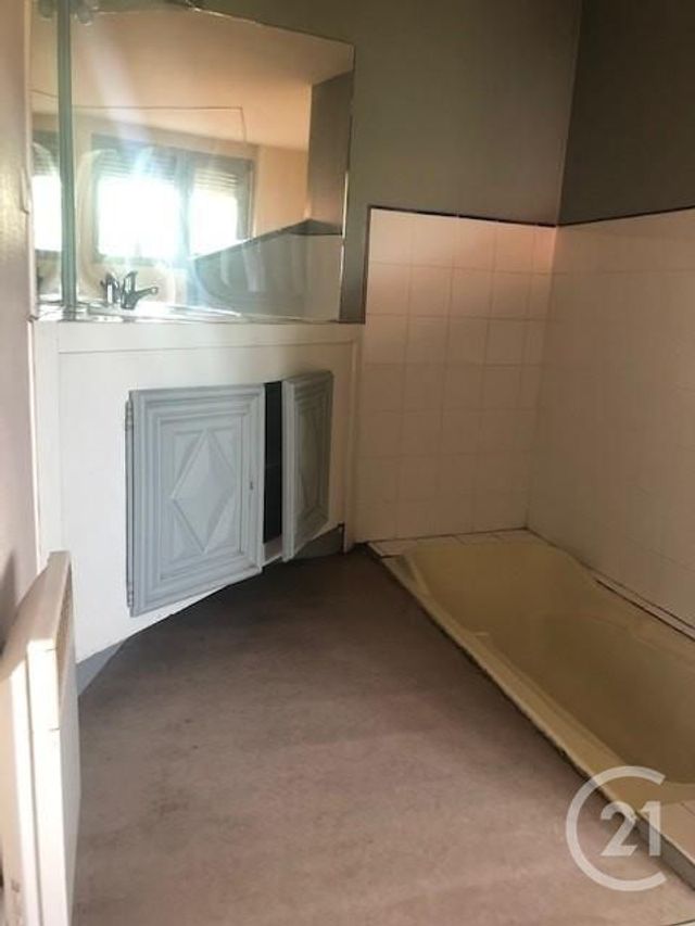 Appartement F2 à vendre - 2 pièces - 36.0 m2 - CASTRES - 81 - MIDI-PYRENEES - Century 21 C.G.I.