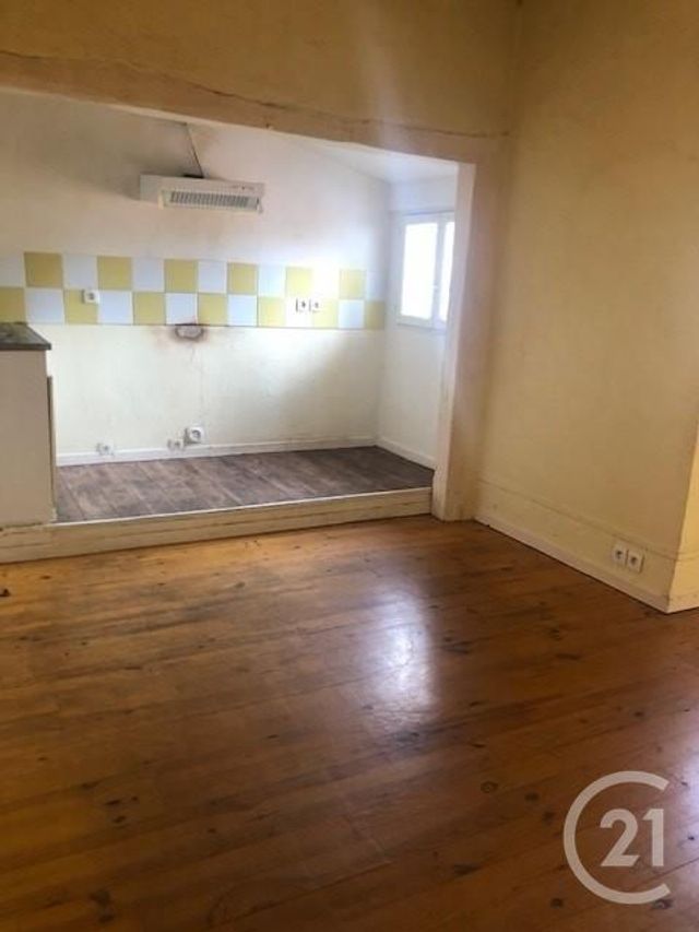 Appartement F2 à vendre - 2 pièces - 36.0 m2 - CASTRES - 81 - MIDI-PYRENEES - Century 21 C.G.I.