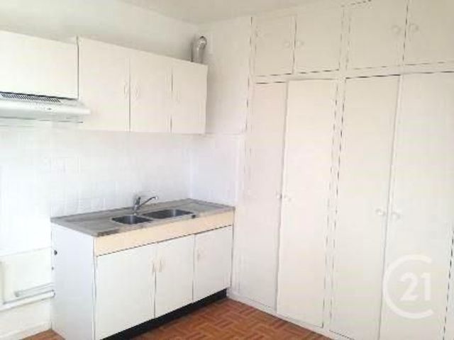 Afficher la photo en grand maison à vendre - 5 pièces - 100.0 m2 - CASTRES - 81 - MIDI-PYRENEES - Century 21 C.G.I.