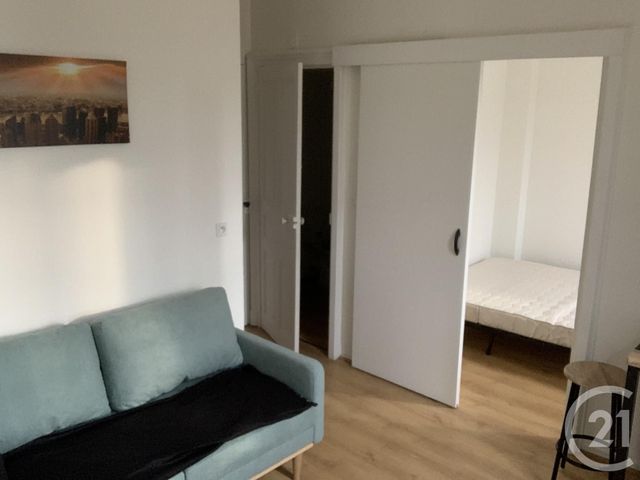 Appartement F2 à louer - 2 pièces - 35.0 m2 - CASTRES - 81 - MIDI-PYRENEES - Century 21 C.G.I.