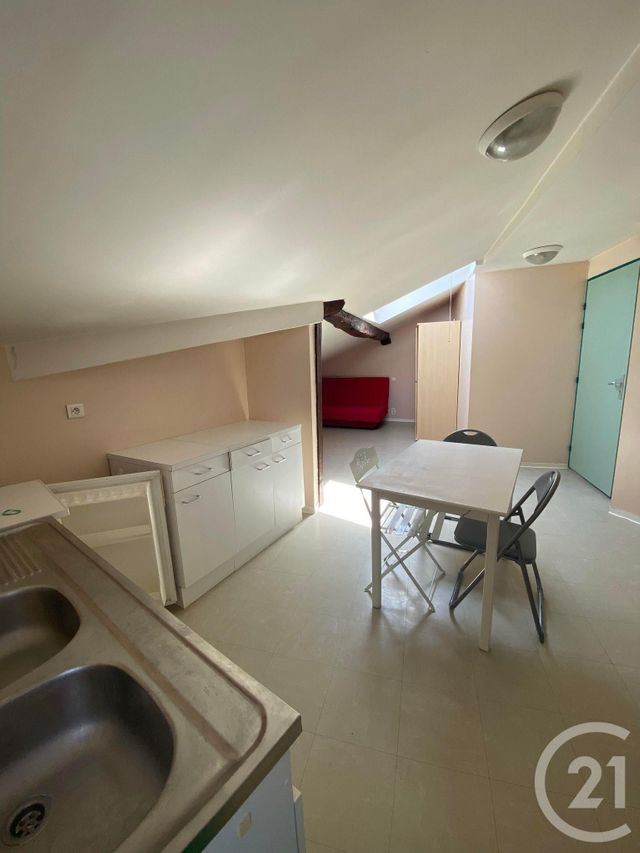 Appartement F1 à louer - 1 pièce - 20.0 m2 - CASTRES - 81 - MIDI-PYRENEES - Century 21 C.G.I.