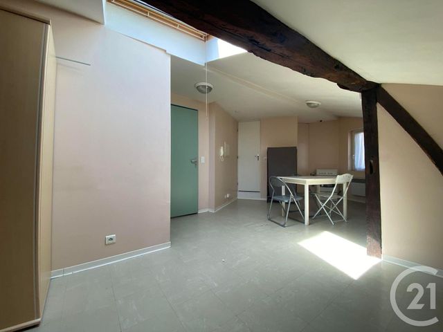 Appartement F1 à louer - 1 pièce - 20.0 m2 - CASTRES - 81 - MIDI-PYRENEES - Century 21 C.G.I.