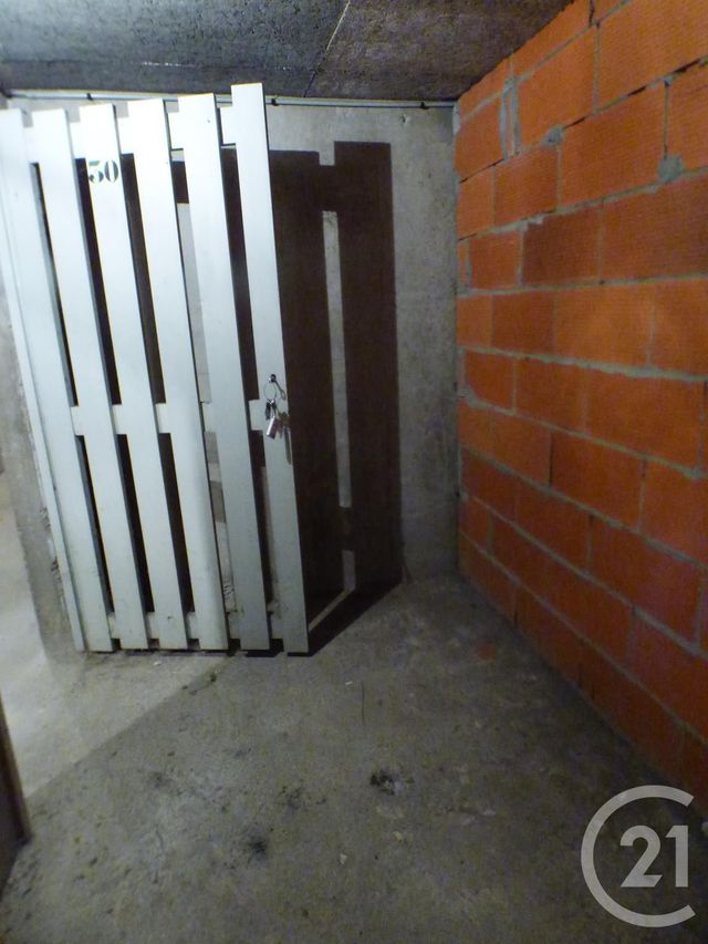 Afficher la photo en grand Appartement T1 à vendre - 1 pièce - 30.04 m2 - CASTRES - 81 - MIDI-PYRENEES - Century 21 C.G.I.